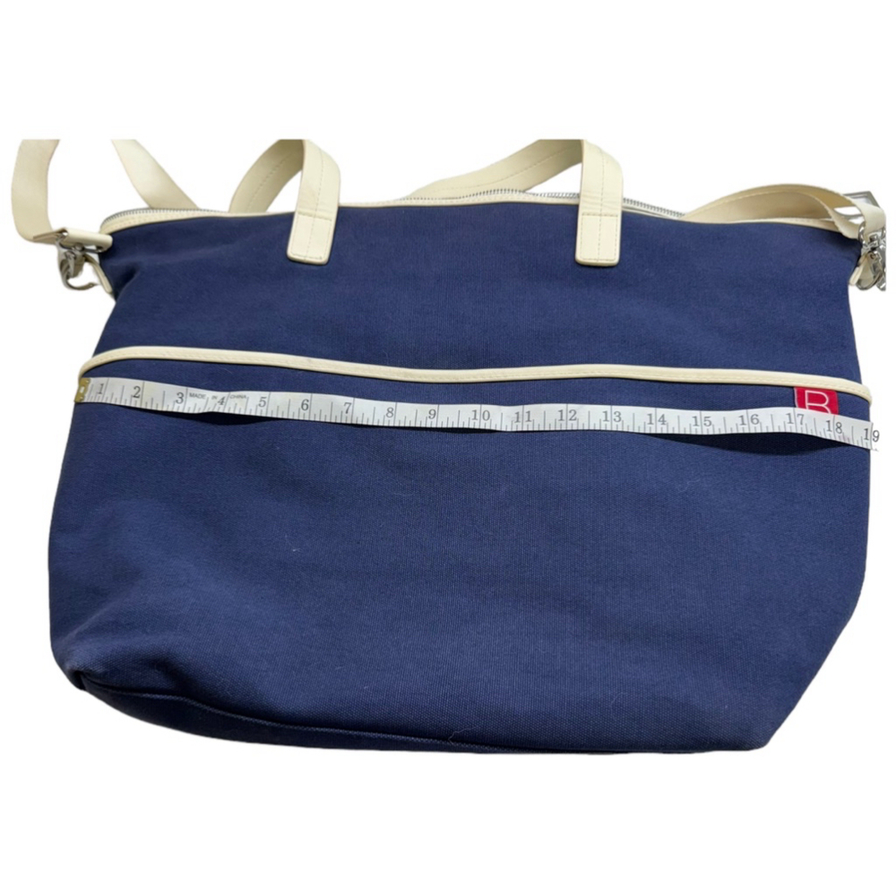 Diaper bag BeautyCounter blue bag with changing mat
